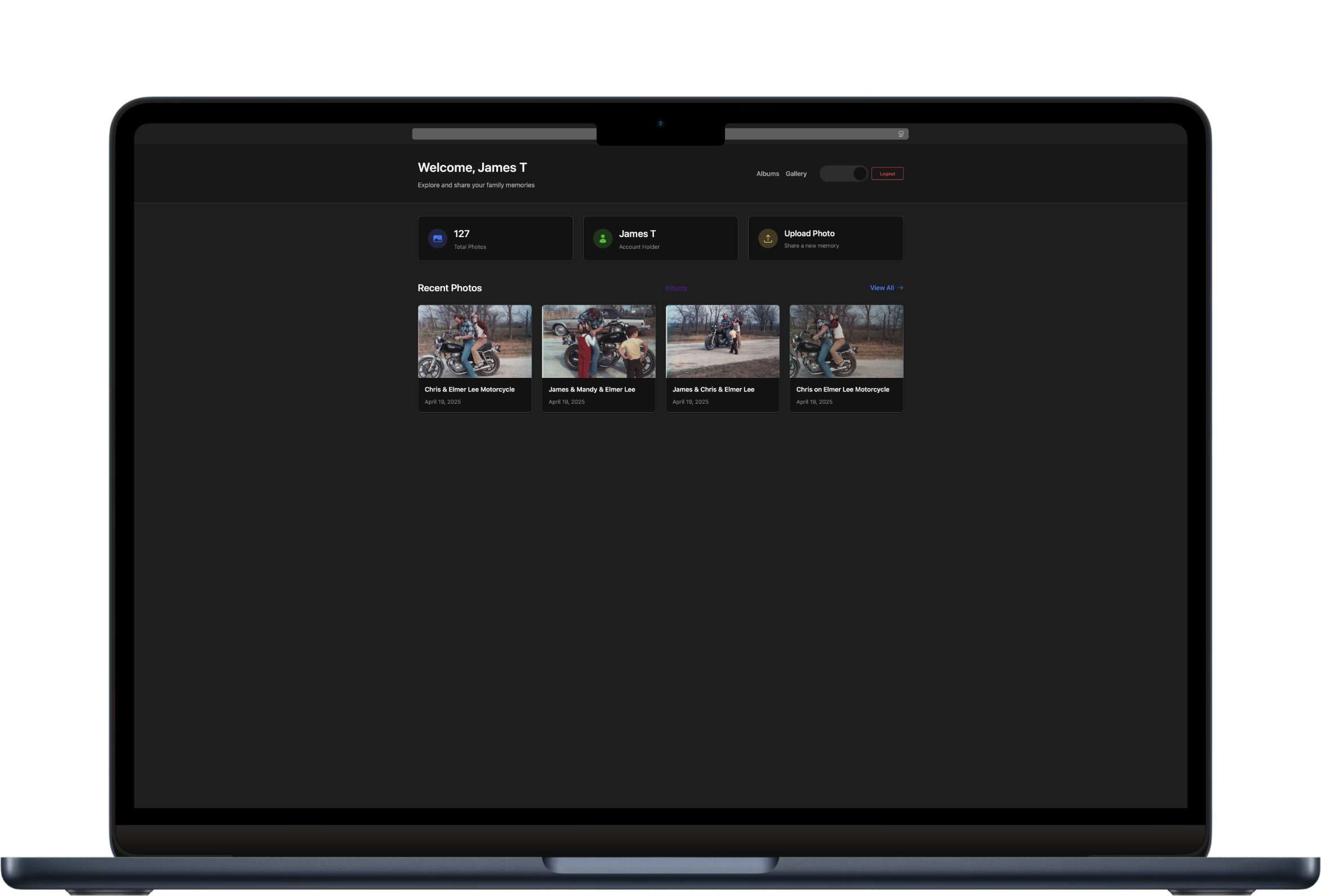 Screenshot of the Family Photos Website